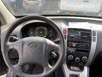 Hyundai Tucson 2.0i Dynamic version picture 28