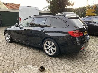BMW 3-serie Auto is GERESERVEERD.330d xDrive High Executive Touring Pano picture 23