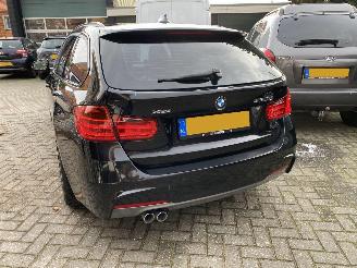 BMW 3-serie Auto is GERESERVEERD.330d xDrive High Executive Touring Pano picture 19