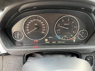 BMW 3-serie Auto is GERESERVEERD.330d xDrive High Executive Touring Pano picture 8