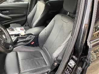 BMW 3-serie Auto is GERESERVEERD.330d xDrive High Executive Touring Pano picture 32