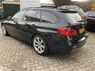 BMW 3-serie Auto is GERESERVEERD.330d xDrive High Executive Touring Pano picture 22