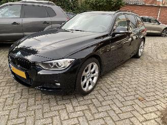BMW 3-serie Auto is GERESERVEERD.330d xDrive High Executive Touring Pano picture 29