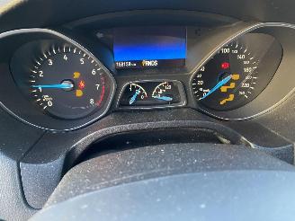 Ford Focus Auto is gereserveerd 1.5 Automaat Kombi motor probleem picture 34