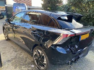 MG MG4 Auto is gereserveerd 150KW Luxury 64 KWh picture 5