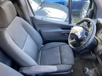 Mercedes Sprinter 3151.9  CDi L2 WB 367 cm Pro HD picture 41