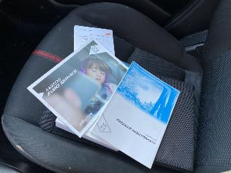 Mazda 2 Automaat 1.5 SkyActive-G GT-M picture 12