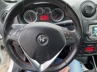 Alfa Romeo MiTo Auto is gereserveerd 0.9 TwinAir Eco Super 71485km Vaste Prijs. picture 21