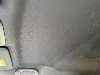 Renault Captur Version-S 1.3 150PK 4cil picture 31