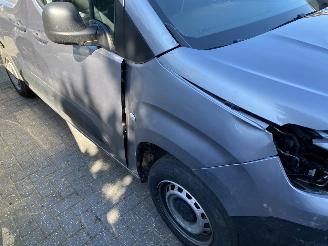 Peugeot Partner 1.5 BlueHDi 100 S&S L1 picture 36
