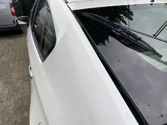 Toyota Prius Auto is gereserveerd 1.8 Plug-In Executive business picture 18