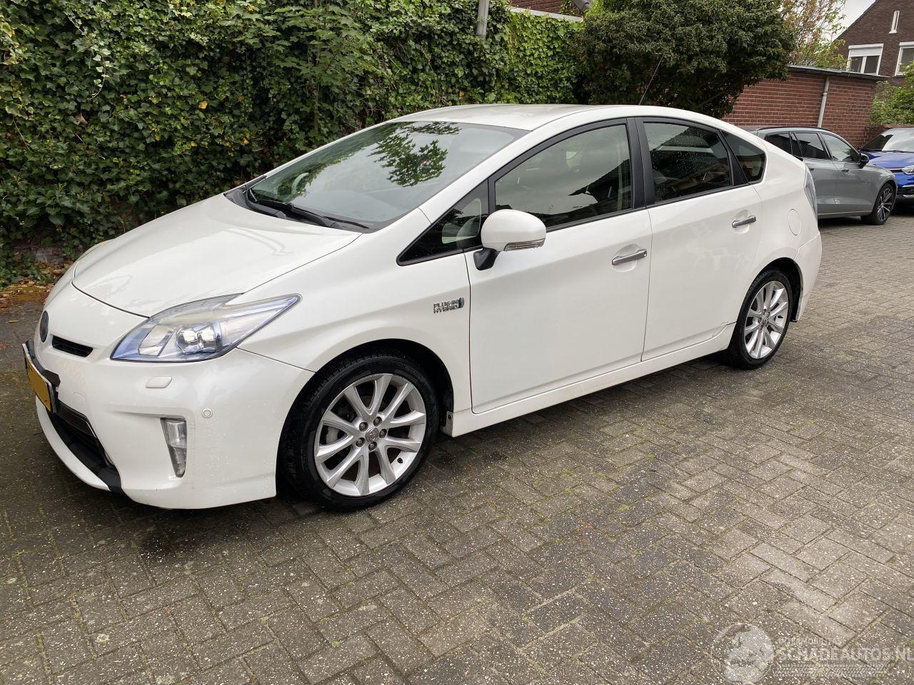 Toyota Prius Auto is gereserveerd 1.8 Plug-In Executive business