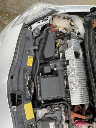 Toyota Prius Auto is gereserveerd 1.8 Plug-In Executive business picture 48