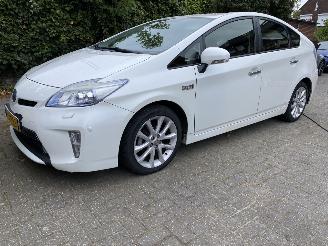 Toyota Prius Auto is gereserveerd 1.8 Plug-In Executive business picture 3