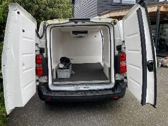 Peugeot Expert Koelbus Carrier Koeling 1.5 BlueHDi 100 Standard Pro met motorschade picture 5