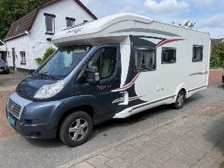 Challenger  Mageo 118EB/119 Queensbed en hefbed picture 32