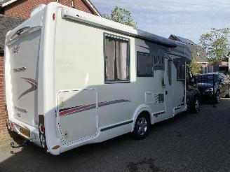 Challenger  Mageo 118EB/119 Queensbed en hefbed picture 7