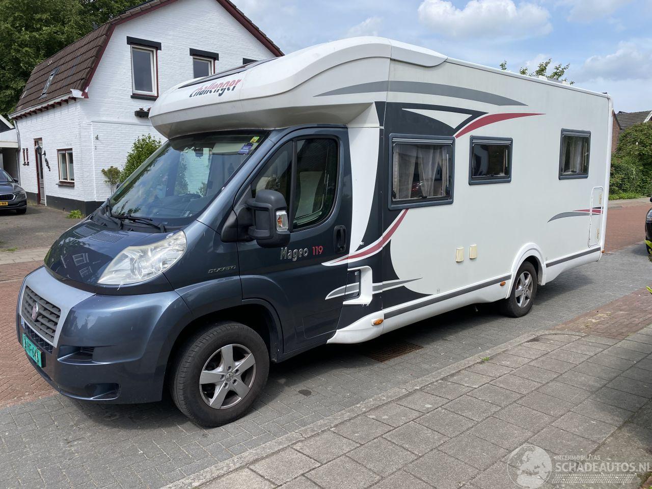 Fiat  Challeger Mageo 118EB/119 Queensbed en hefbed