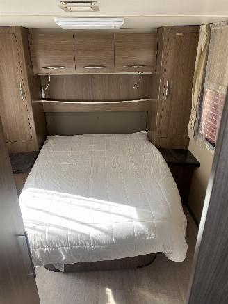 Challenger  Mageo 118EB/119 Queensbed en hefbed picture 45