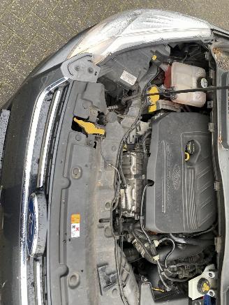 Ford Kuga Auto is GERESERVEERD 1.5 titanium picture 33