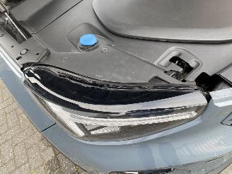 Volvo XC40 Recharge Core 70 KWh picture 38