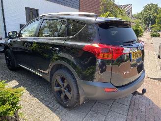 Toyota Rav-4 2.2D Style 4WD picture 3