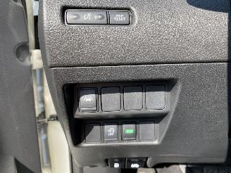 Nissan Qashqai Automaat 1.3 117KW DIG-T N-Connecta picture 17