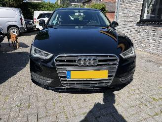 Coche accidentado Audi A3 Automaat SPORTBACK 1.2 TFSI Attraction 5drs 2014/4
