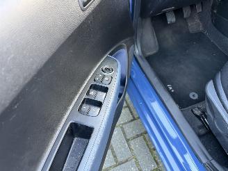 Hyundai I-10 Motorschade.€1750 vaste prijs picture 11