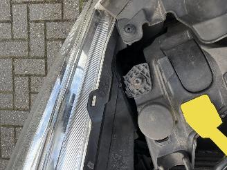 Ford Fiesta 1.0 EcoBoost Titanium bron finnik picture 27