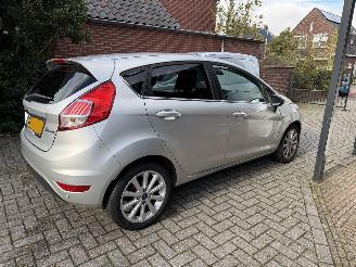 Ford Fiesta 1.0 EcoBoost Titanium bron finnik picture 57