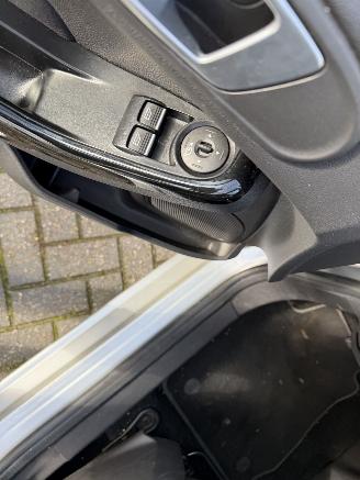 Ford Fiesta 1.0 EcoBoost Titanium bron finnik picture 61