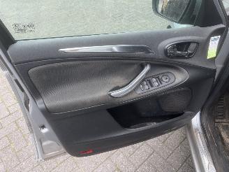 Ford S-Max 7 persoons picture 14