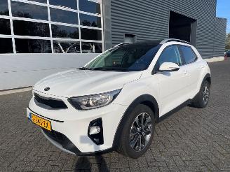 Coche accidentado Kia Stonic 1.0i T-GDi 12V SUV  Benzine 998cc 88kW (120pk) FWD 2018/1