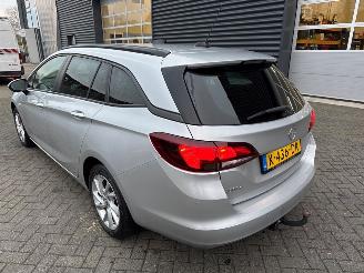 Opel Astra 1.2 Turbo 12V Combi/o  Benzine 1.199cc 81kW (110pk) FWD picture 3