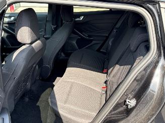 Ford Focus ST-Line 1.0 EcoBoost 12V Hybrid 125 Combi/o  Elektrisch Benzine 999cc 92kW (125pk) picture 9