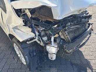 Ford Ka 1.2 Hatchback  Benzine 1.242cc 51kW (69pk) FWD picture 14