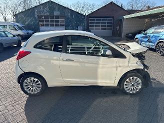Ford Ka 1.2 Hatchback  Benzine 1.242cc 51kW (69pk) FWD picture 6