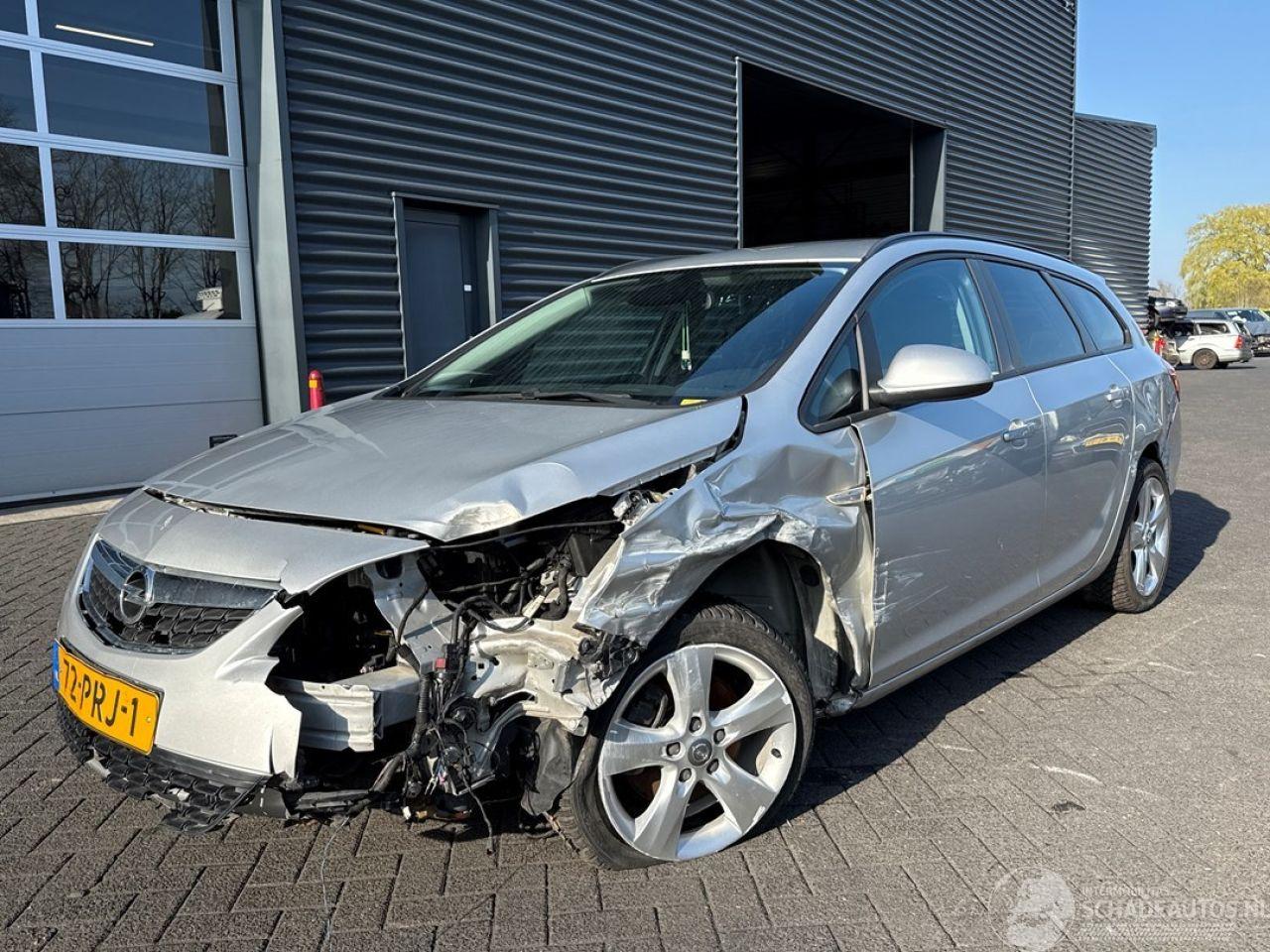Opel Astra SPORTS TOURER 1.6 Turbo 16V Combi/o  Benzine 1.598cc 132kW (179pk)