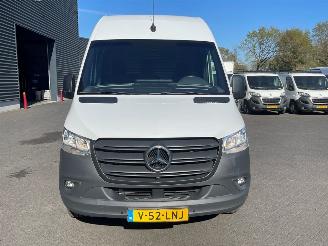 Mercedes Sprinter 317 L4H3 1.9 cdi manual euro 6 navigatie 360 camera picture 9