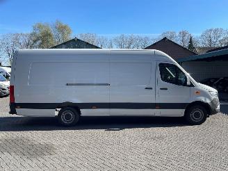 Mercedes Sprinter 317 L4H3 1.9 cdi manual euro 6 navigatie 360 camera picture 7