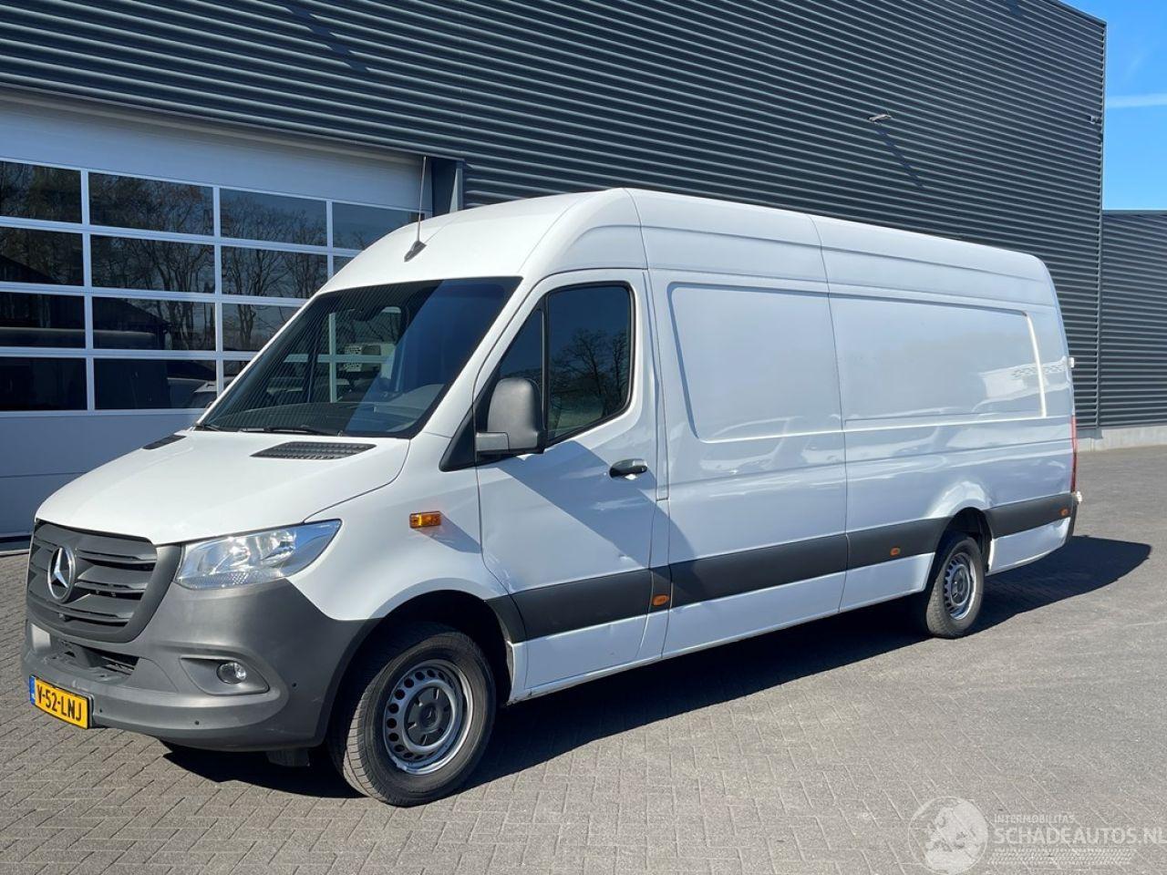 Mercedes Sprinter 317 L4H3 1.9 cdi manual euro 6 navigatie 360 camera