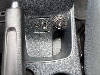 Ford Fiesta 1.25 16V Hatchback  Benzine 1.242cc 44kW (60pk) picture 19