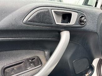 Ford Fiesta 1.25 16V Hatchback  Benzine 1.242cc 44kW (60pk) picture 11