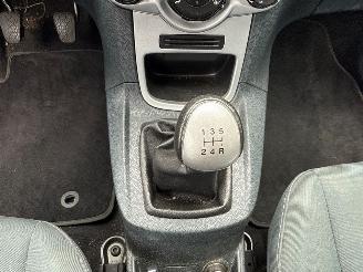Ford Fiesta 1.25 16V Hatchback  Benzine 1.242cc 44kW (60pk) picture 18