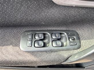 Volvo S-60 2.4 20V 140 Sedan 4Dr Benzine 2.435cc 103kW (140pk) picture 11