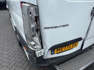 Mercedes Sprinter 314 CDI 2.1 D RWD Bestel  Diesel 2.143cc 105kW (143pk) picture 28