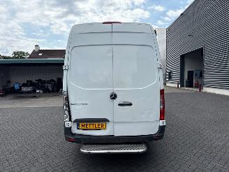 Mercedes Sprinter 314 CDI 2.1 D RWD Bestel  Diesel 2.143cc 105kW (143pk) picture 4