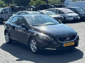 Volvo V-40 1.6 D2 Hatchback 4Dr Diesel 1.560cc 84kW (114pk) FWD picture 7