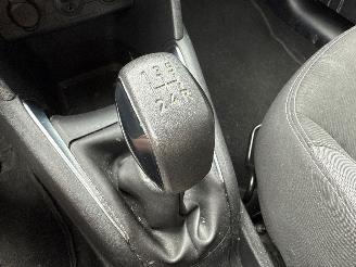 Peugeot 208 1.2 Vti 12V PureTech 82 Hatchback  Benzine 1.199cc 60kW (82pk) FWD picture 17